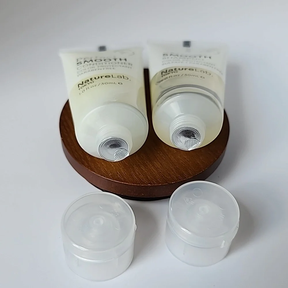 NatureLab Perfect Smooth Shampoo + Conditioner Set